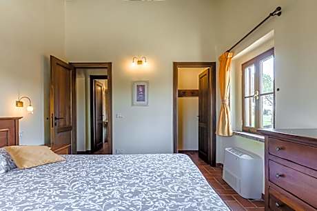 One-Bedroom Standard Apartment