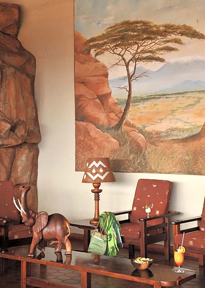 Kilaguni Serena Safari Lodge