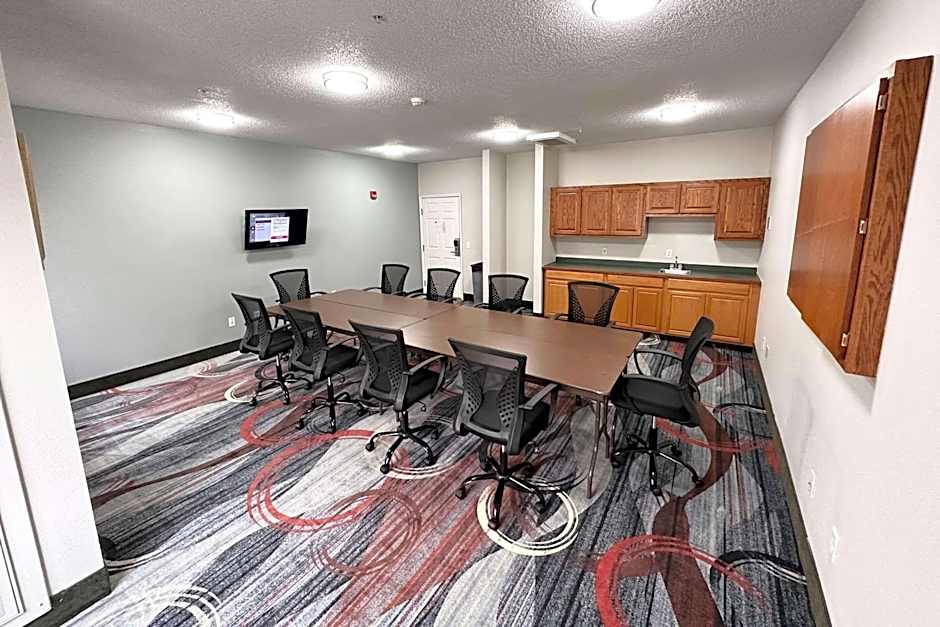 MainStay Suites Madison Airport
