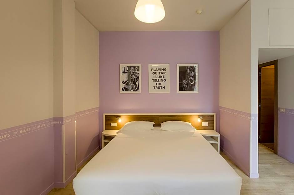 Hotel Nologo