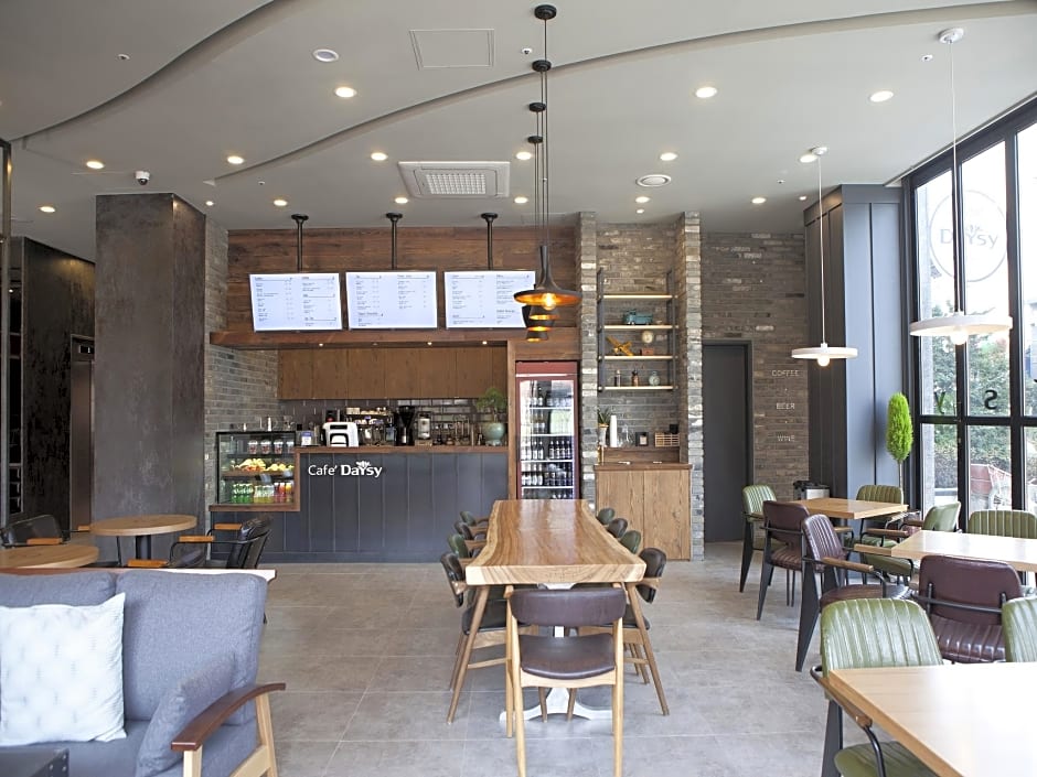 S Stay Dongtan Hotel (formerly Days Hotel Dongtan)