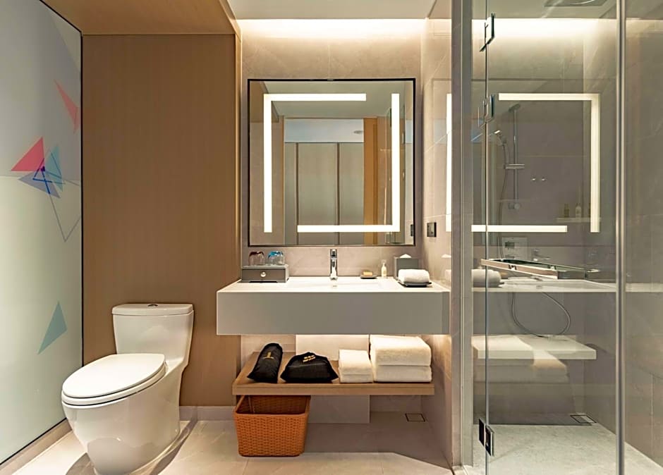 Hilton Garden Inn Shenzhen World Exhibition & Convention Center