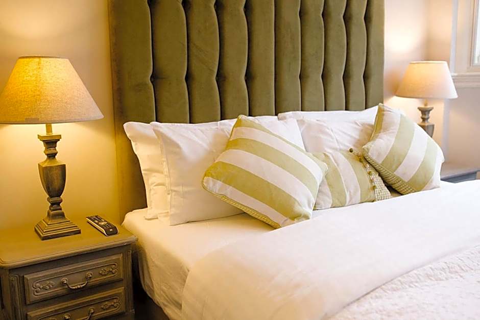 Prince of Wales - Townhouse