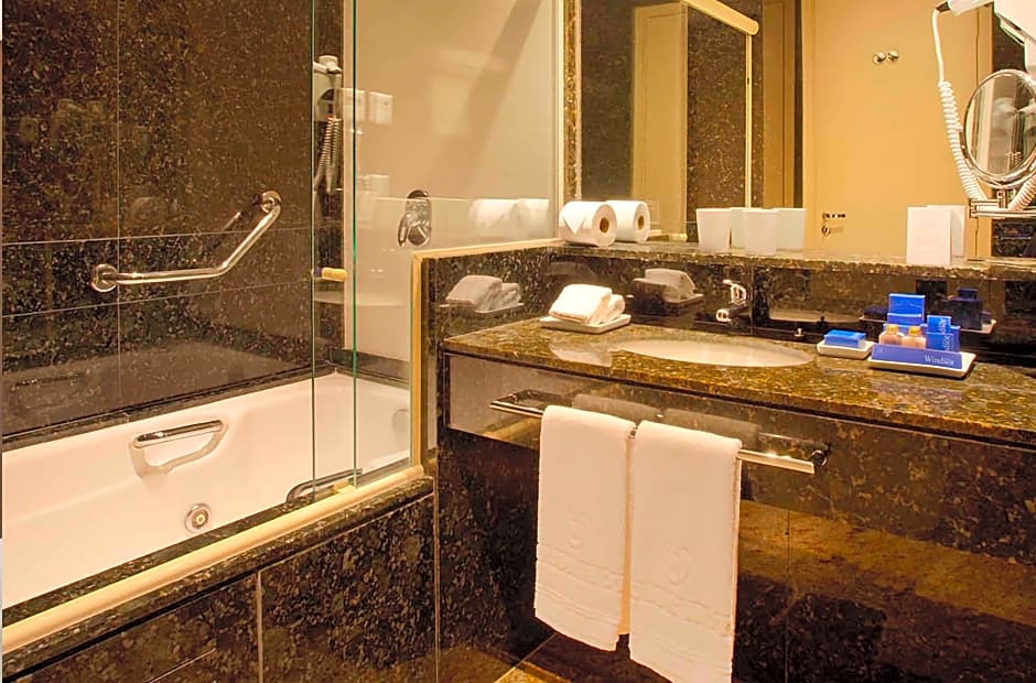 Photo 1 of 5 of Executive Superior
