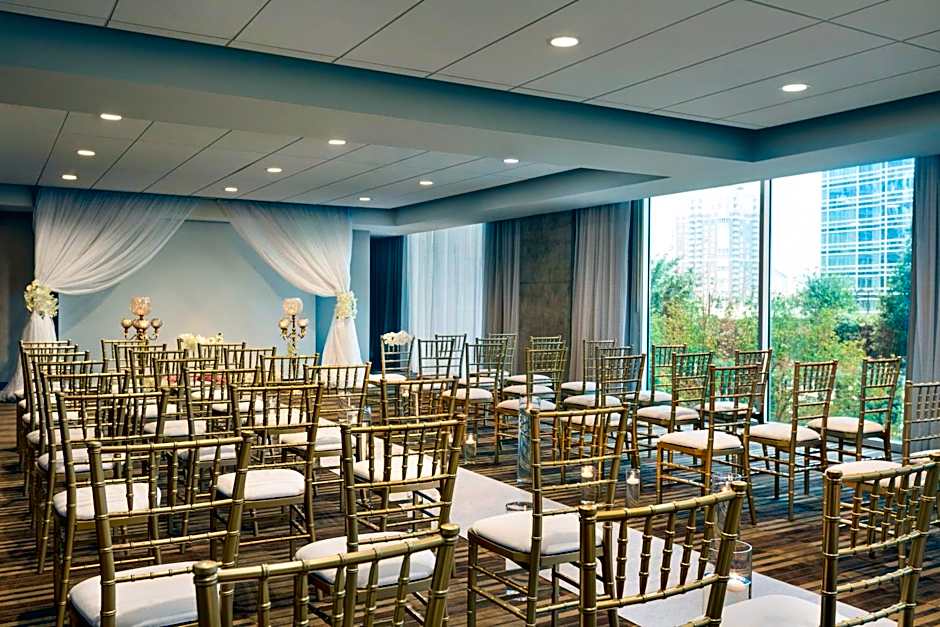 Twelve Downtown, Autograph Collection by Marriott