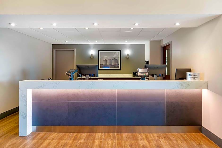 Best Western Plus Brandon Inn