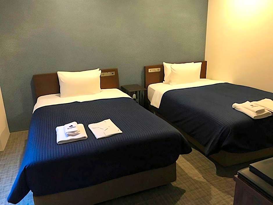 Hotel Livemax Chiba Soga-Ekimae