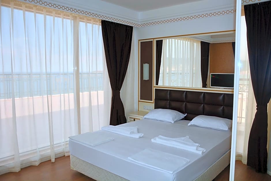 Golden Rainbow VIP Residence