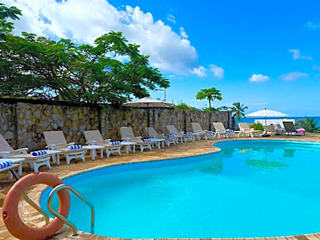 Sea Crest Hotel