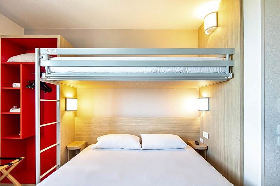 B&B HOTEL Lyon Aéroport Saint-Quentin-Fallavier