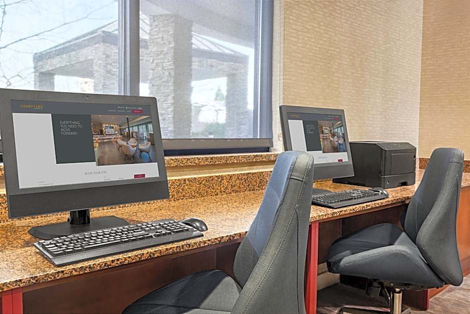 Courtyard by Marriott Sacramento Folsom