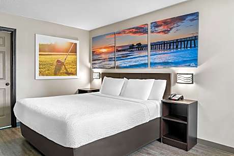 King Room - Disability Access/Non-Smoking