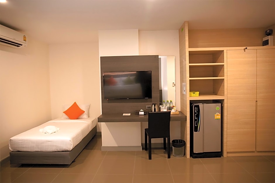 Clover Hotel Hatyai (SHA Extra Plus)