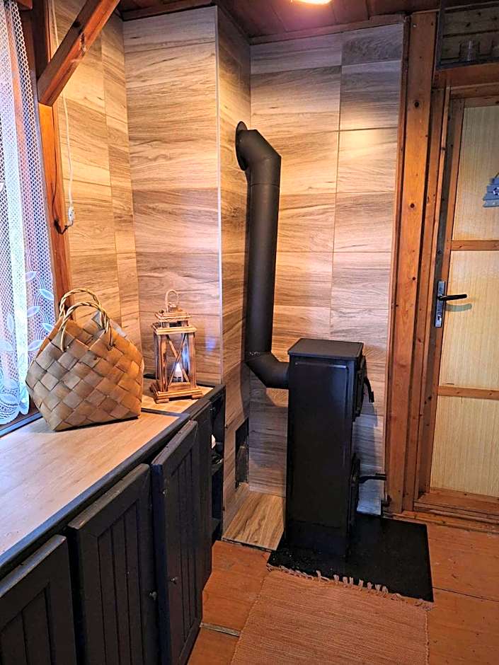 Chata u tří borovic