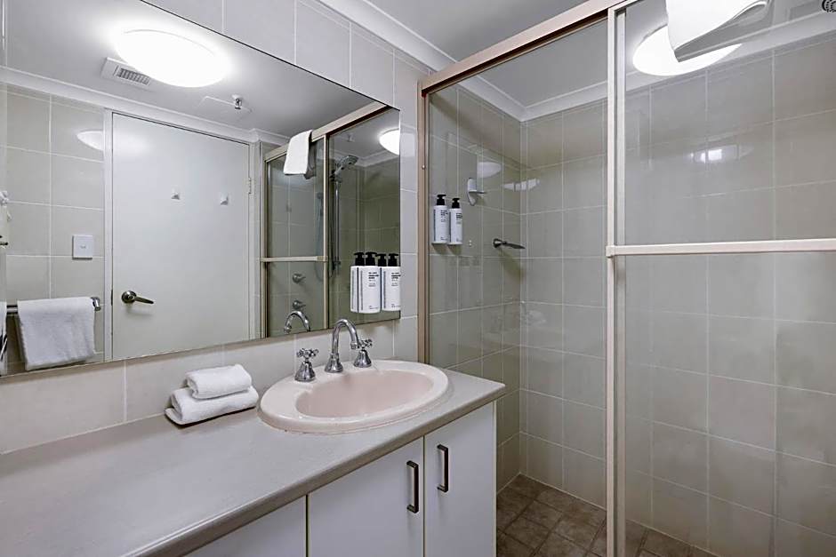 ULTIQA Beach Haven on Broadbeach