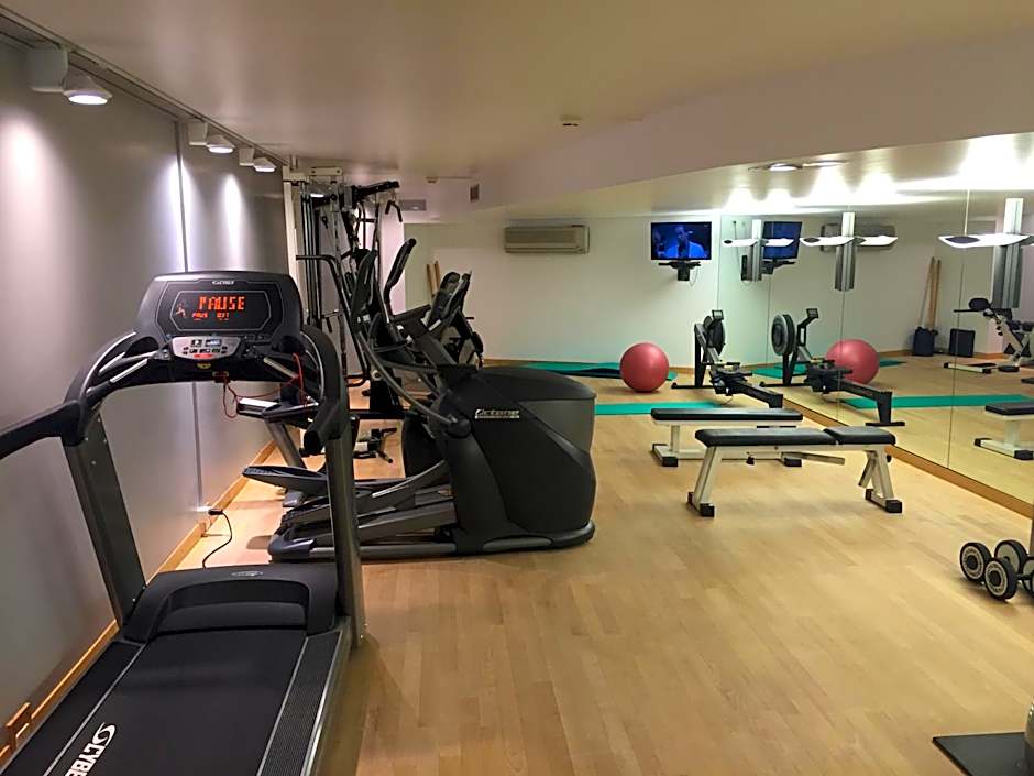 Royal Plaza Montreux & Spa