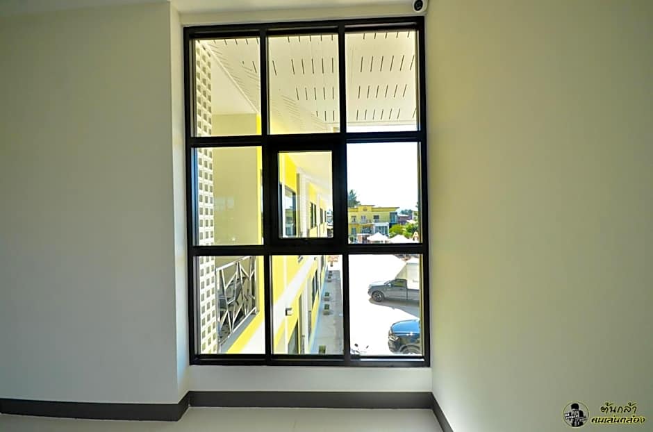 แอ่ว-ดีLD Hotel&Residences