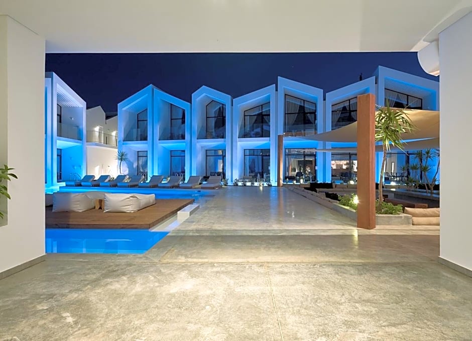 Cavo Vezal - Adults Only