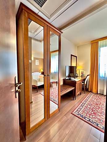 Single Room - Disability Access