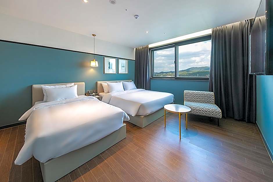 Brown Dot Hotel Chungmugong