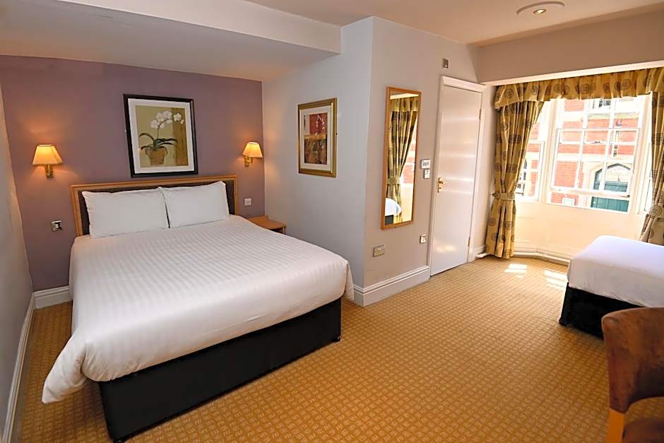 The Vine hotel by THEGREATVINE Ltd