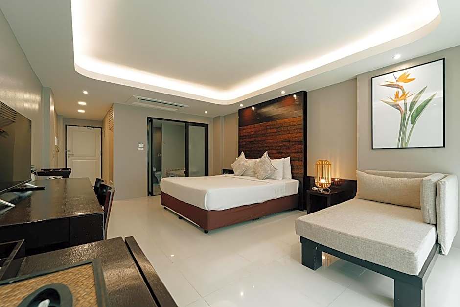 Photo 1 of 13 of Deluxe 1 Double Bed or 2 Beds, Balcony