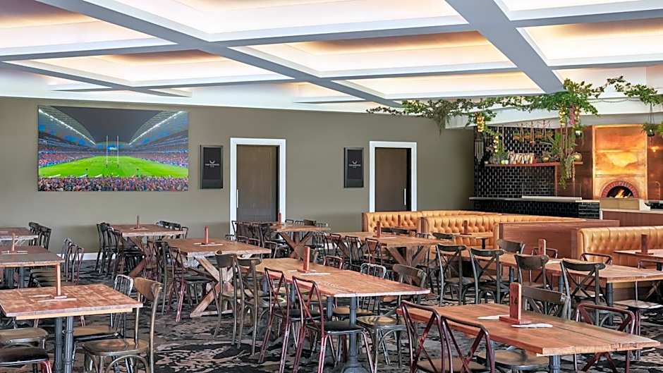 Holiday Inn Warwick Farm By IHG