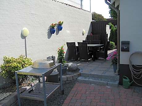 Double or Twin Room with Shared Bathroom