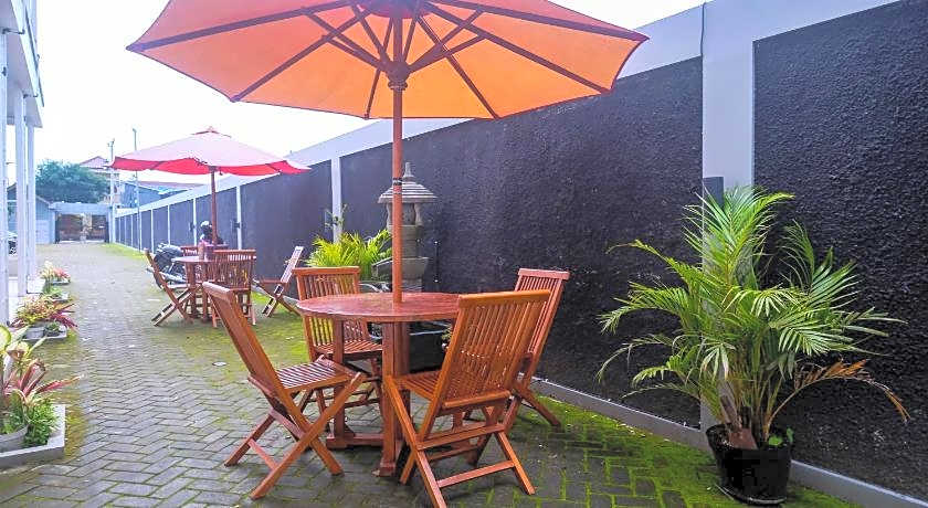 RedDoorz Syariah near RS Hermina Yogyakarta