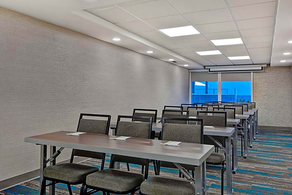 Home2 Suites By Hilton Ormond Beach Oceanfront, FL