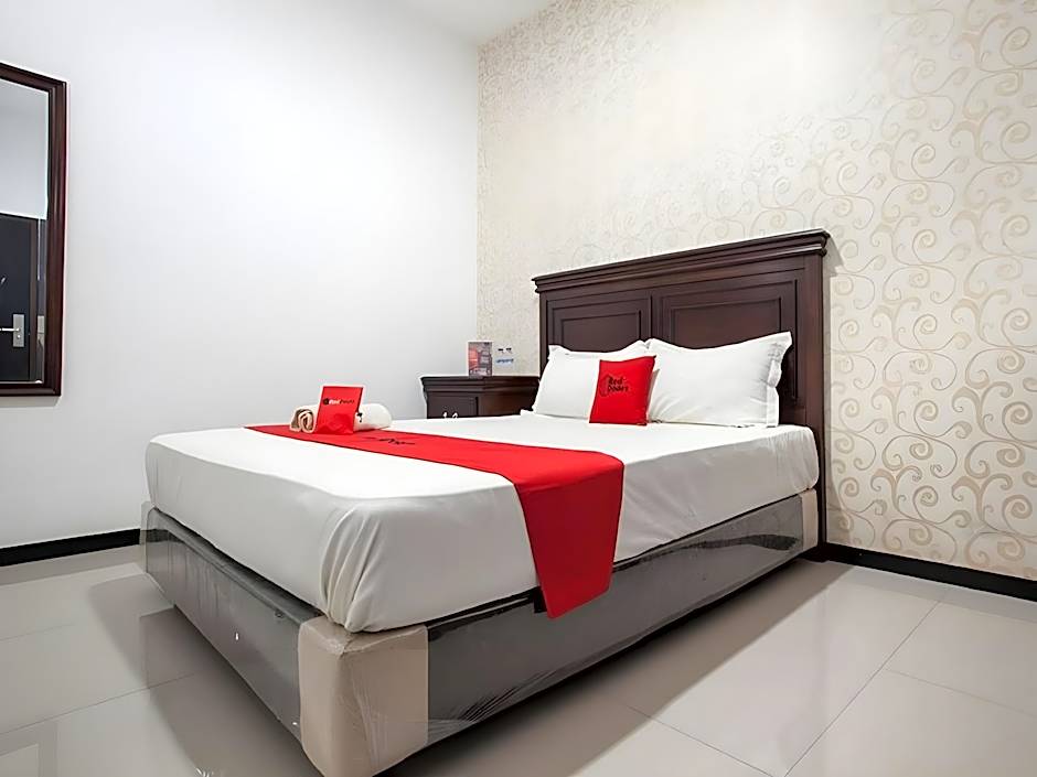 RedDoorz near Taman Krida Budaya Malang
