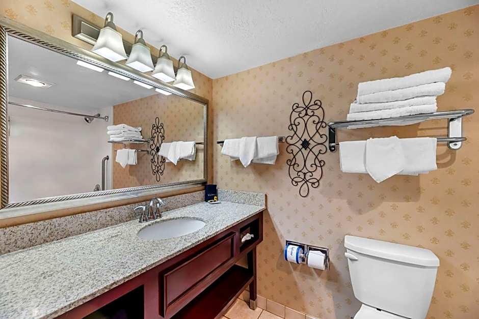 Best Western Plus Abbey Inn