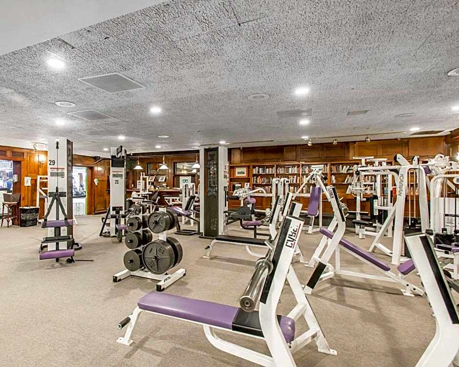 Rodeway Inn & Suites Boulder Broker