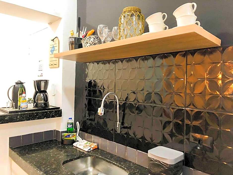 AMETISTA 2 - 101 · A-01: Apê equipado e estiloso na praia de Jatiúca