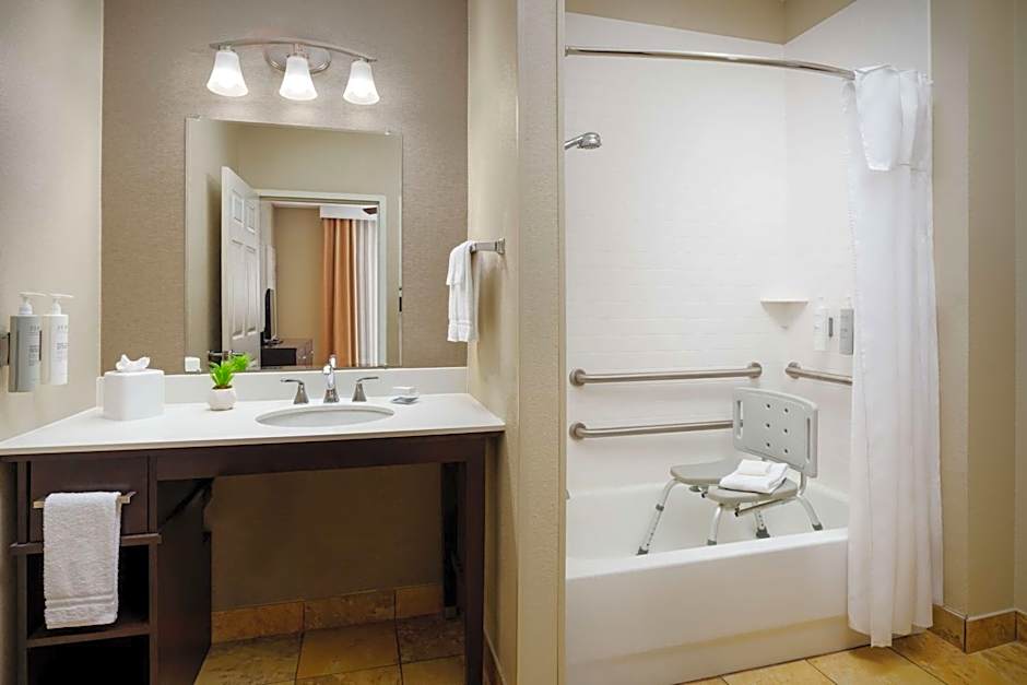 Homewood Suites By Hilton Rochester/Henrietta