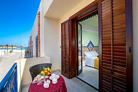 Single Room with Balcony