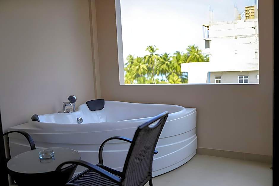 Triton Beach Hotel & Spa at Maafushi