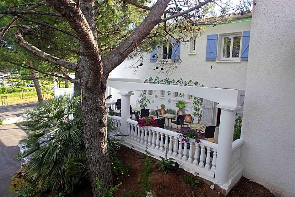 Le Sarac Hotel