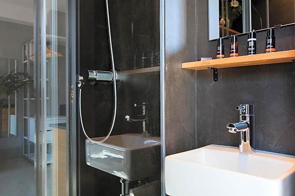 Kare No Apartments by Sitges Group