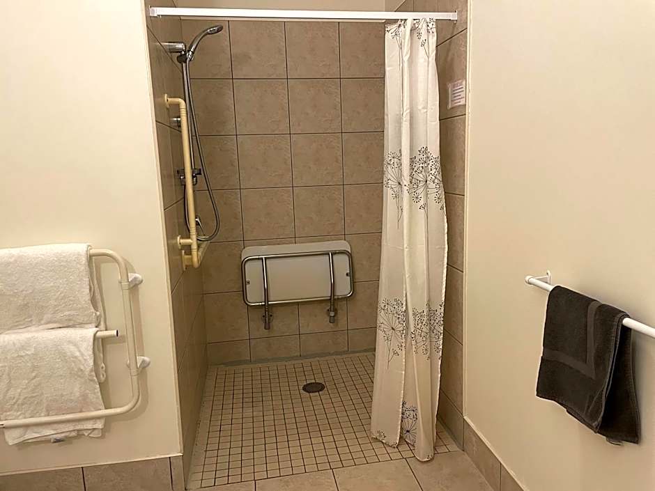 Ascot Motor Lodge