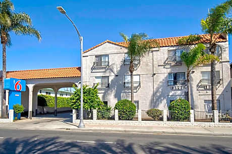 Motel 6 Inglewood, CA