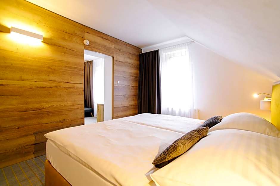 Hotel SKI