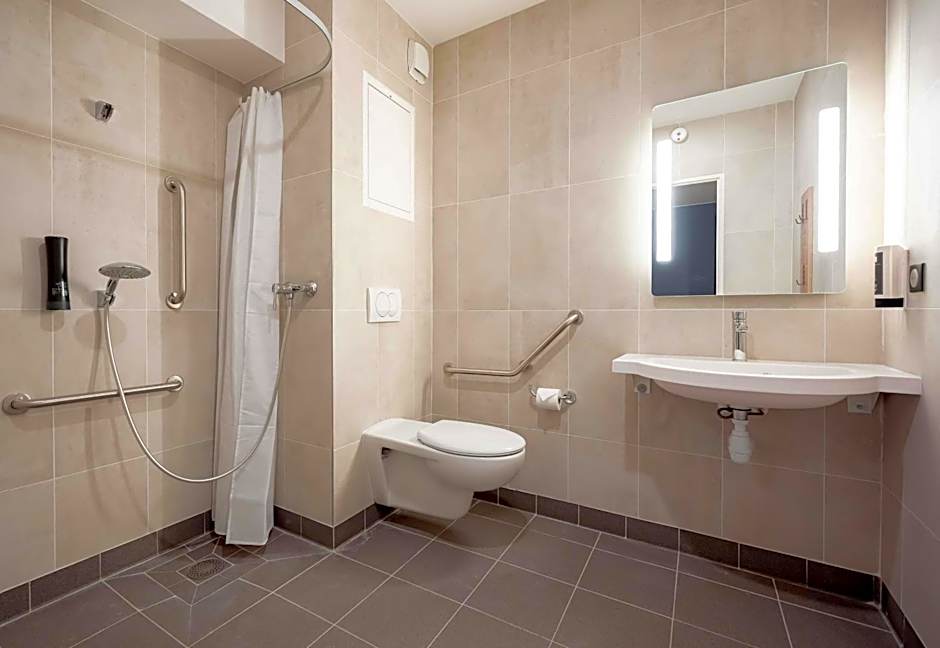 B&B HOTEL Toulon Centre Gare