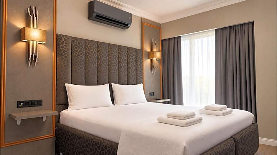 TALLES CITY HOTEL