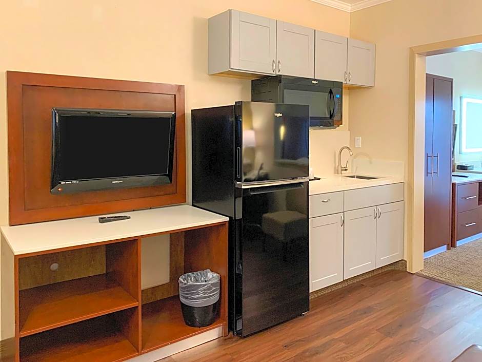 MainStay Suites Orange County John Wayne Airport