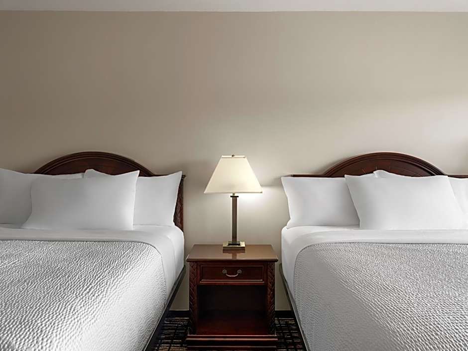 Avalon Hotel & Conference Center