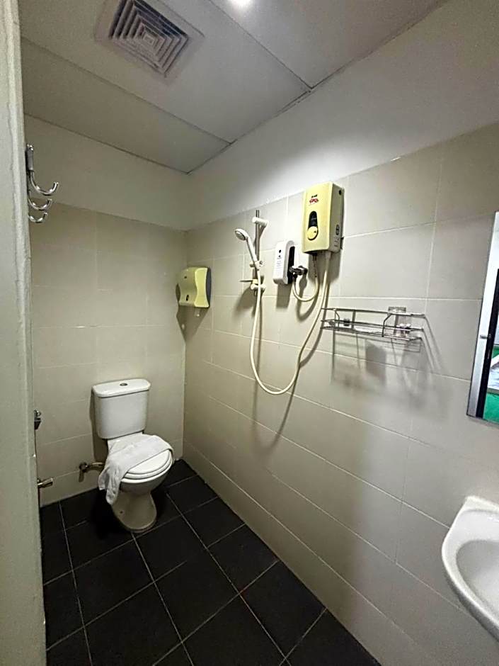 Swing & Pillows @ Grand Inn George Town Penang 