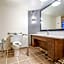 DoubleTree by Hilton South Charlotte Tyvola