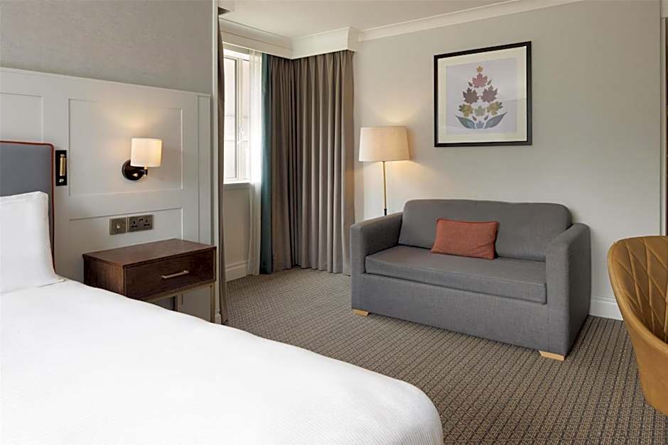 DoubleTree by Hilton St. Anne's Manor