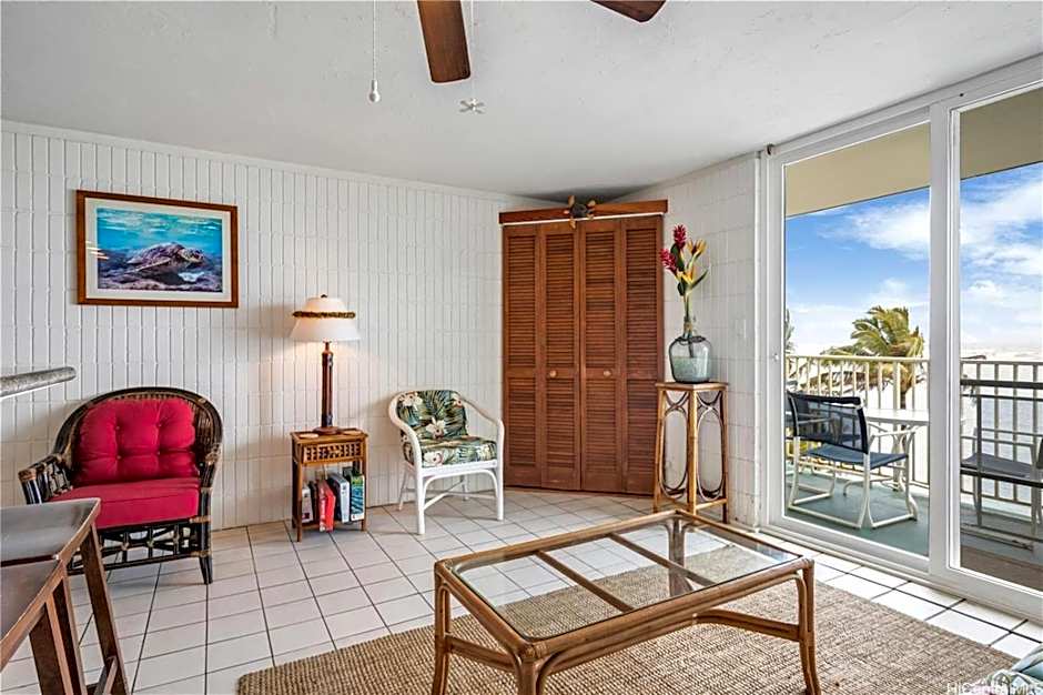 Stunning Ocean Views Condos in Oahu at Punaluu